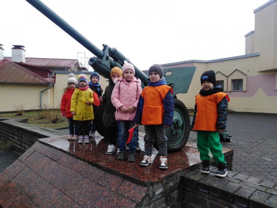 Экскурсия в военно-исторический музей!